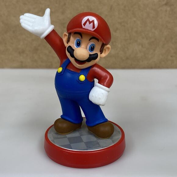 Nintendo Amiibo Mario Figure Character Super Mario Bros Toy - Picture 1 of 3